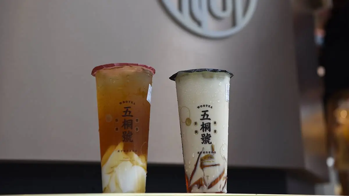 【食尚首播】網美新歡！通化街人氣手搖飲喝得到5種茶香，杏仁凍18小時手作超Ｑ彈