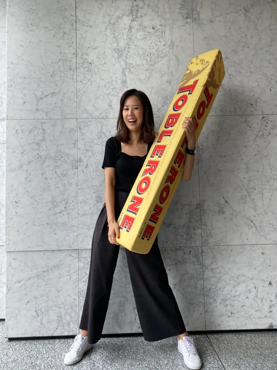 超狂125公分「巨型巧克力」抱回家!全台獨家TOBLERONE甜點,全聯這天開賣 超狂125公分「巨型巧克力」抱回家!全台獨家TOBLERONE甜點,全聯這天開賣