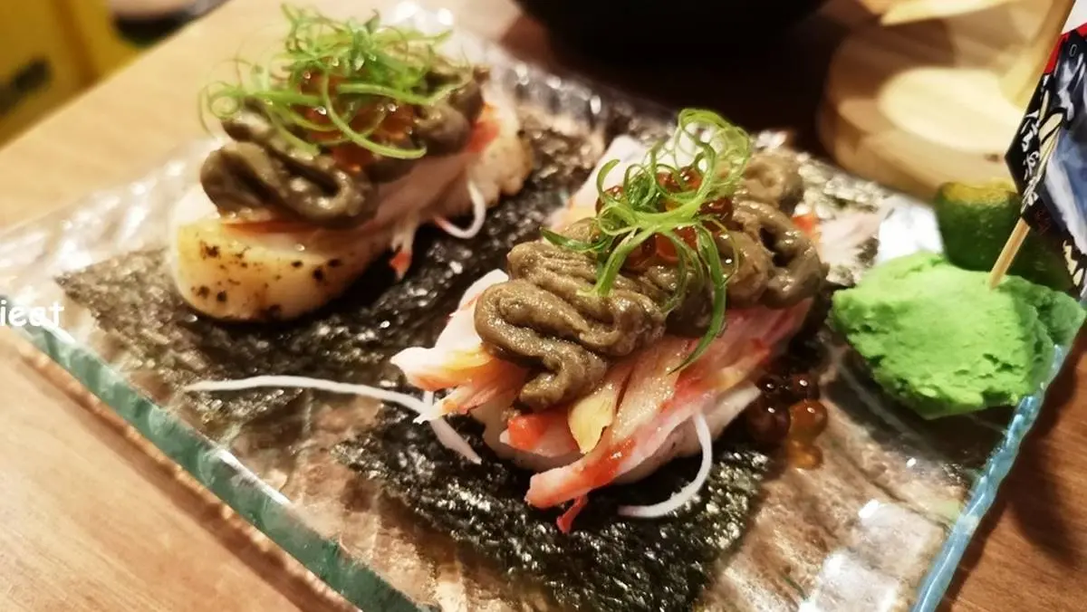 吃到痛風也甘願!北中南17間浮誇系海鮮料理:整隻龍蝦炒飯、滿料鮮牡蠣火鍋 吃到痛風也甘願!北中南17間浮誇系海鮮料理:整隻龍蝦炒飯、滿料鮮牡蠣火鍋