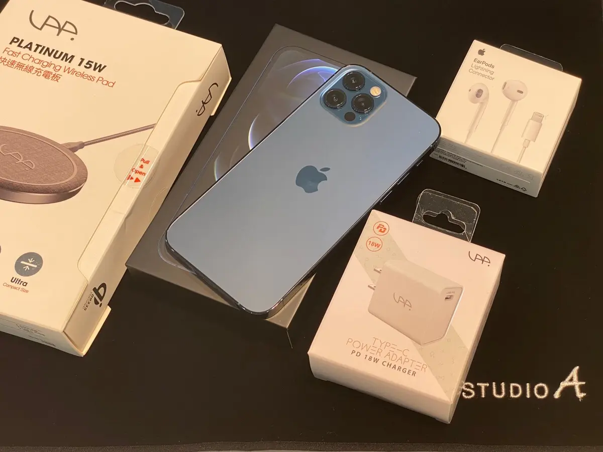 全台最大蘋果門市「iPhone 12七大好康」!舊手機折抵無上限,最低0元拿新機 全台最大蘋果門市「iPhone 12七大好康」!舊手機折抵無上限,最低0元拿新機