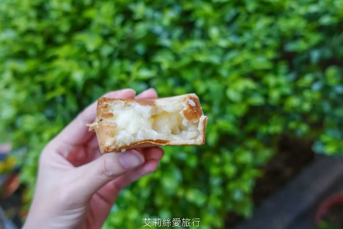 先筆記!玩新北耶誕城必衝7家板橋小吃:半熟蛋米糕、皮蛋豆腐拌麵、限量潤餅 先筆記!玩新北耶誕城必衝7家板橋小吃:半熟蛋米糕、皮蛋豆腐拌麵、限量潤餅
