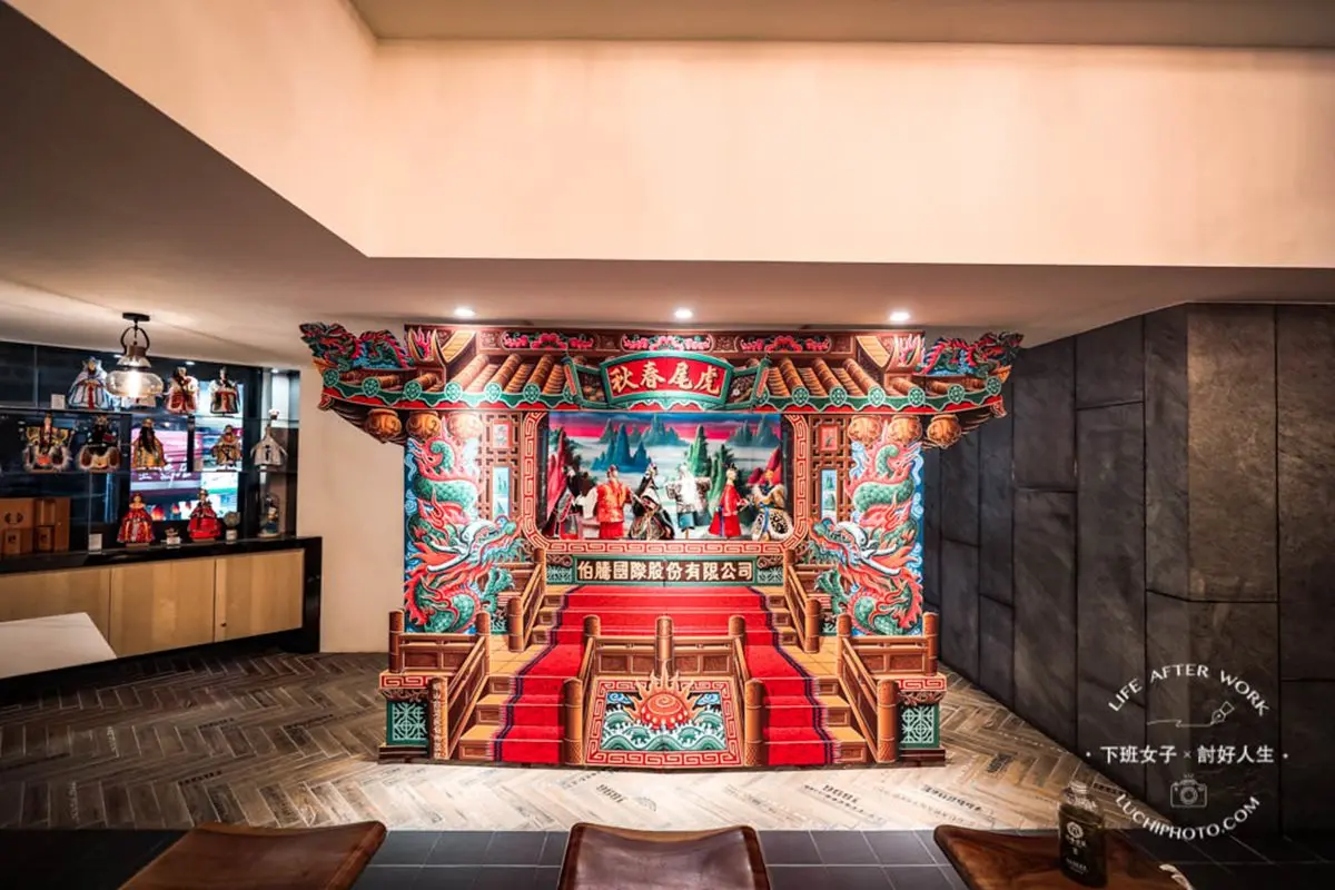 雲林住宿首選！全台唯一布袋戲旅店有國寶級戲台，1樓義式餐廳必吃20盎司戰斧豬