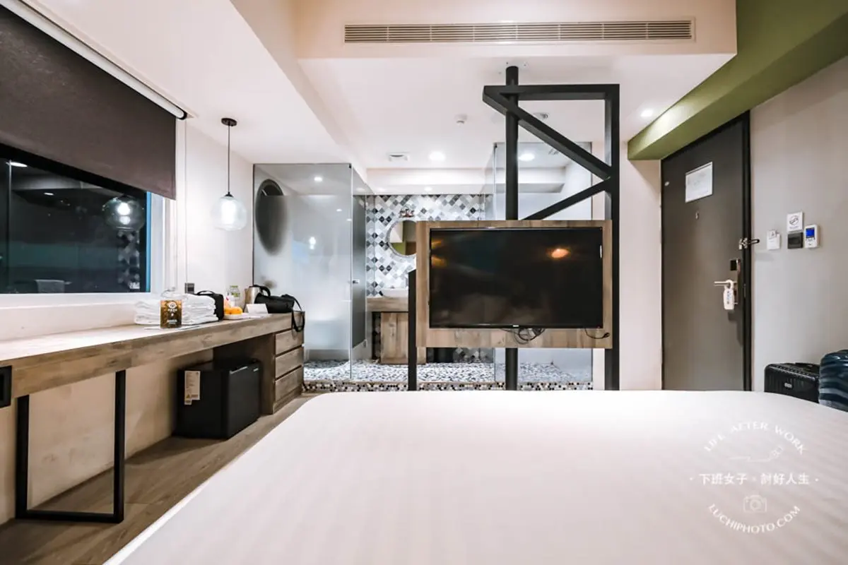雲林住宿首選！全台唯一布袋戲旅店有國寶級戲台，1樓義式餐廳必吃20盎司戰斧豬
