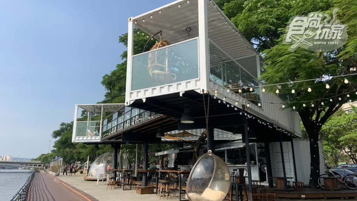 314耍浪漫!愛河港灣捷運半日遊:美拍白色戀人貨櫃屋、賞「高流」璀璨燈光秀 314耍浪漫!愛河港灣捷運半日遊:美拍白色戀人貨櫃屋、賞「高流」璀璨燈光秀