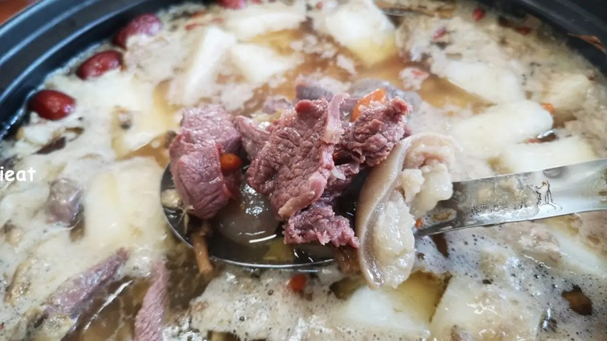 立冬暖身必吃!全台13家進補美食:火焰秀麻油雞、佛心價羊肉吃到飽 立冬暖身必吃!全台13家進補美食:火焰秀麻油雞、佛心價羊肉吃到飽