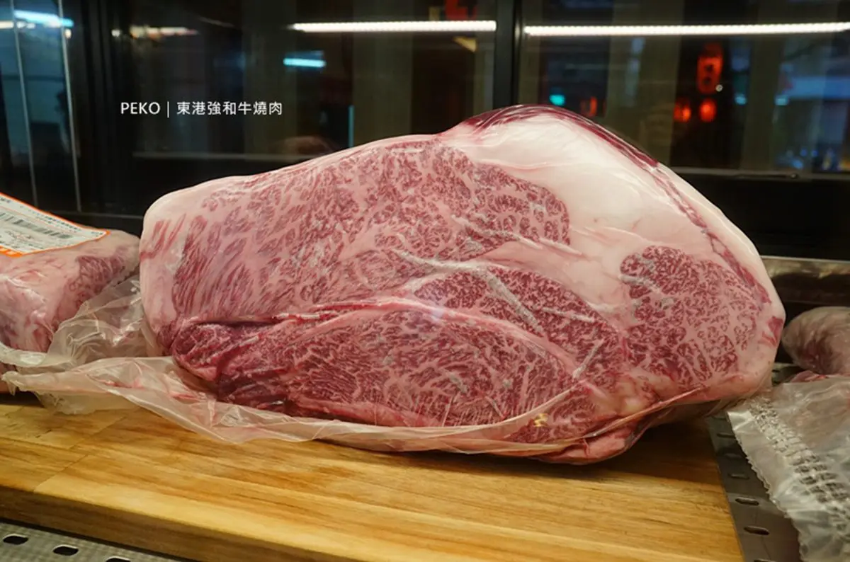直播霸主開餐廳!蘆洲燒肉定食吃得到日本A5和牛,還有龍蝦鮑魚干貝總匯也必點 直播霸主開餐廳!蘆洲燒肉定食吃得到日本A5和牛,還有龍蝦鮑魚干貝總匯也必點