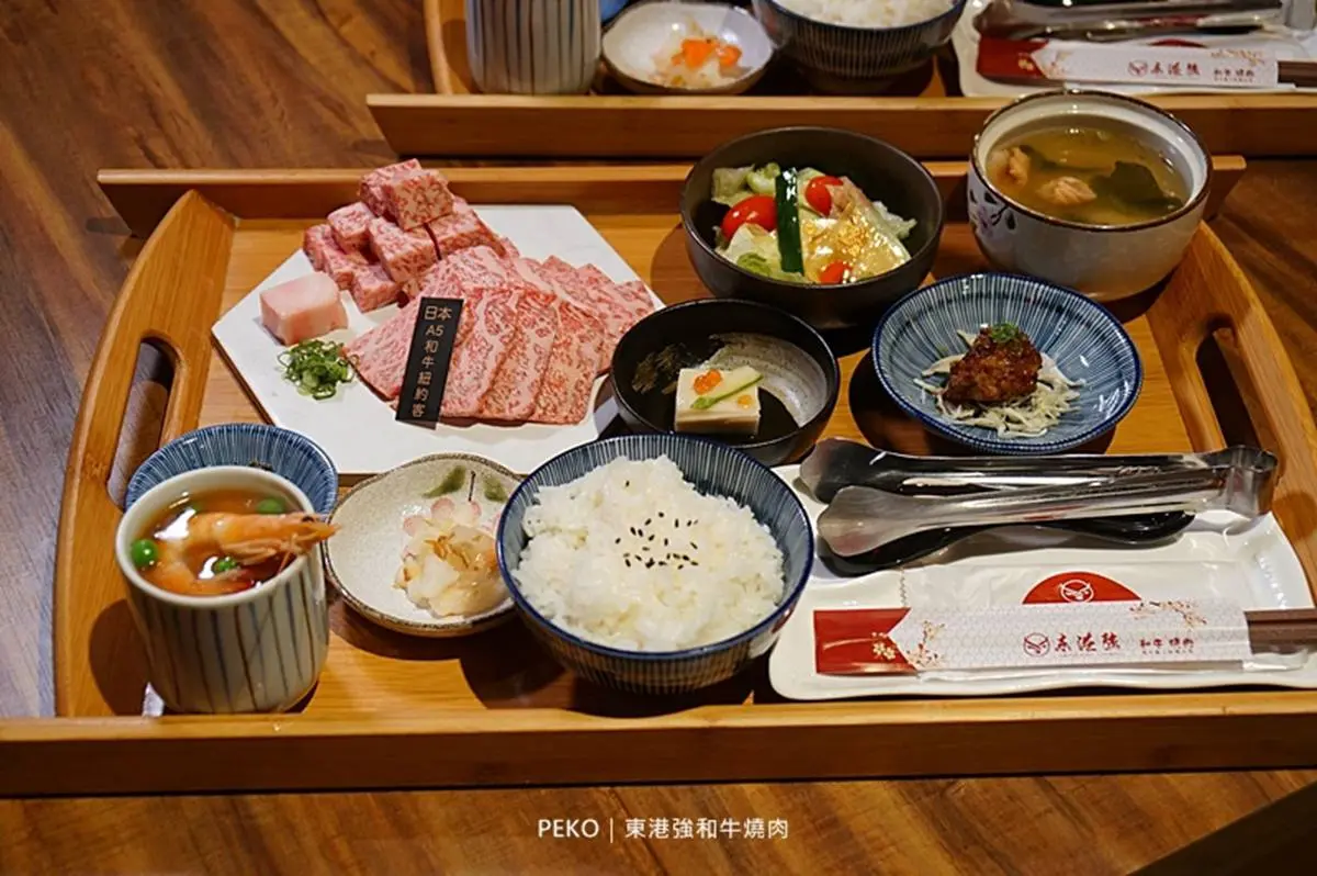 直播霸主開餐廳!蘆洲燒肉定食吃得到日本A5和牛,還有龍蝦鮑魚干貝總匯也必點 直播霸主開餐廳!蘆洲燒肉定食吃得到日本A5和牛,還有龍蝦鮑魚干貝總匯也必點