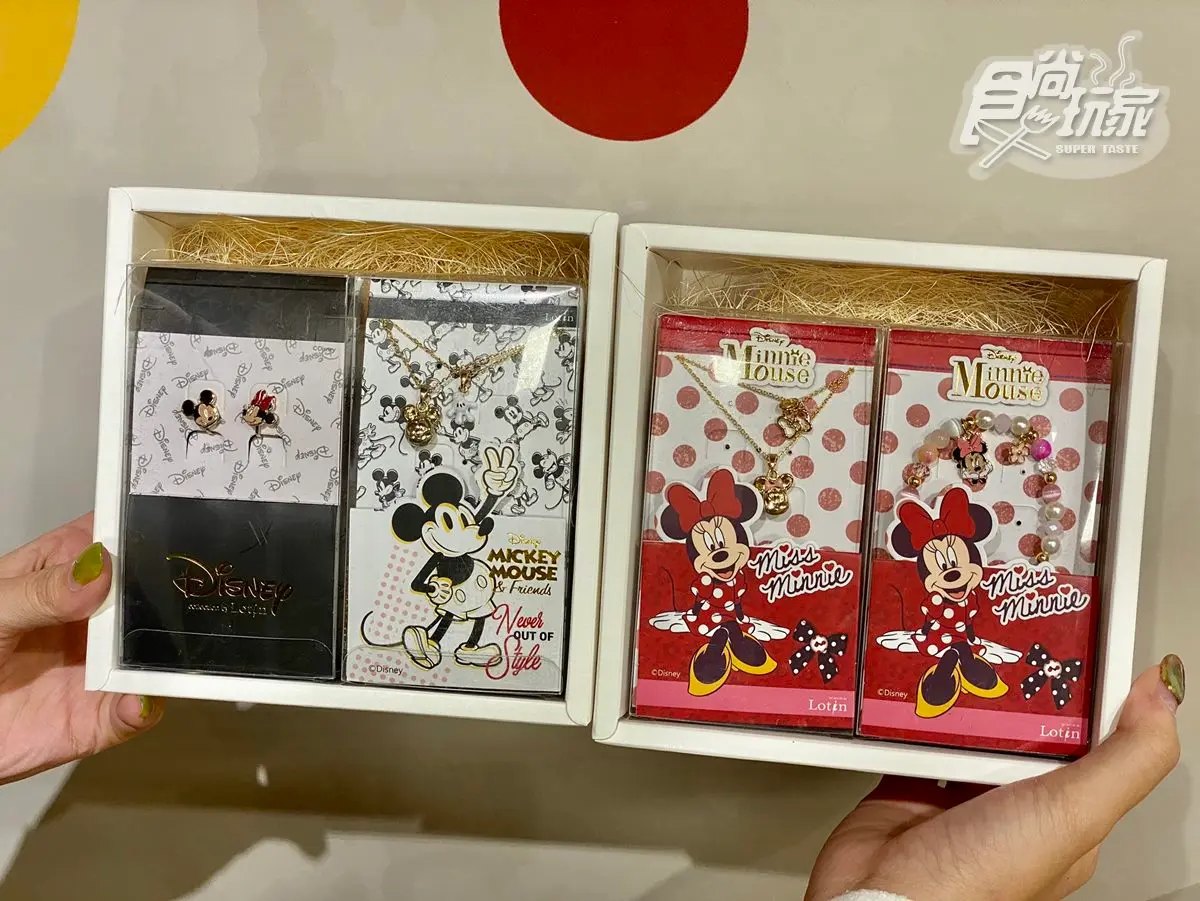 出發掃貨囉！新北耶誕限定「迪士尼公主」「小木偶皮諾丘」快閃店公開，先搶艾莎、小熊維尼飾品