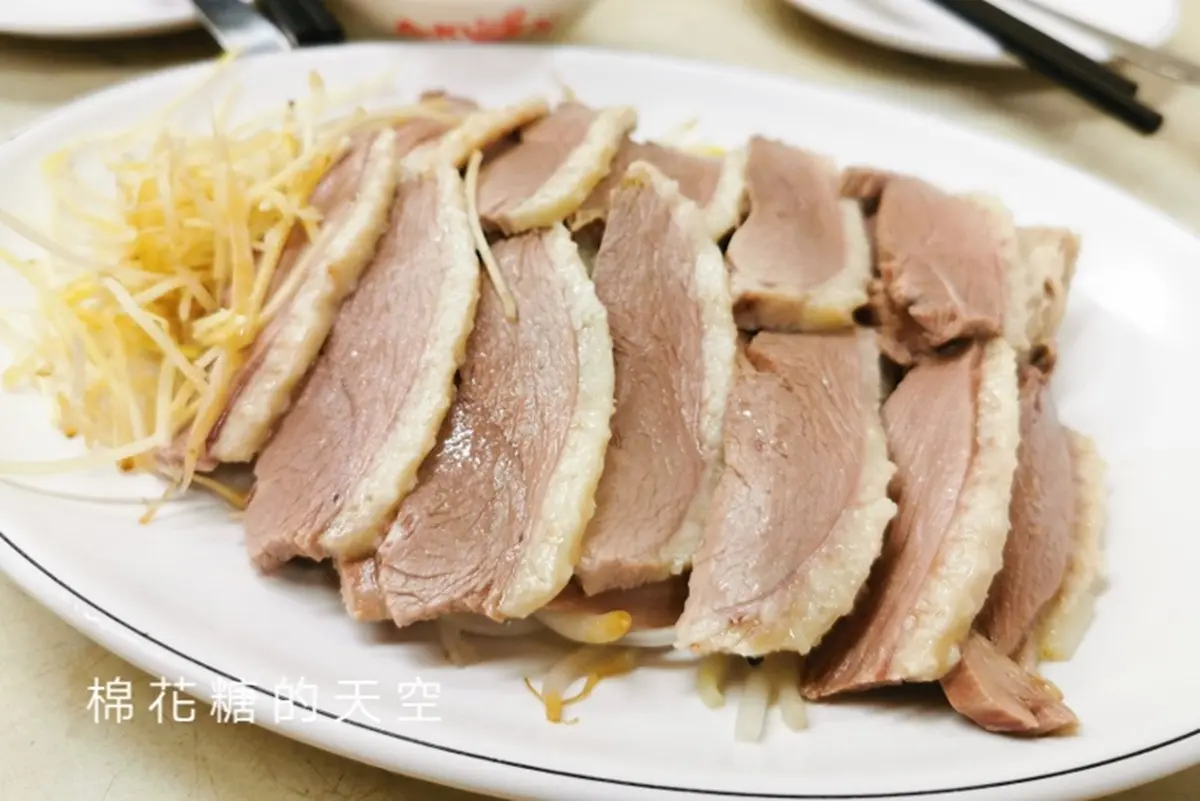 在地老饕不藏私！台中5家人氣熱炒：1盤2吃鵝肉、金黃三杯大腸、隱藏版香煎豬肝