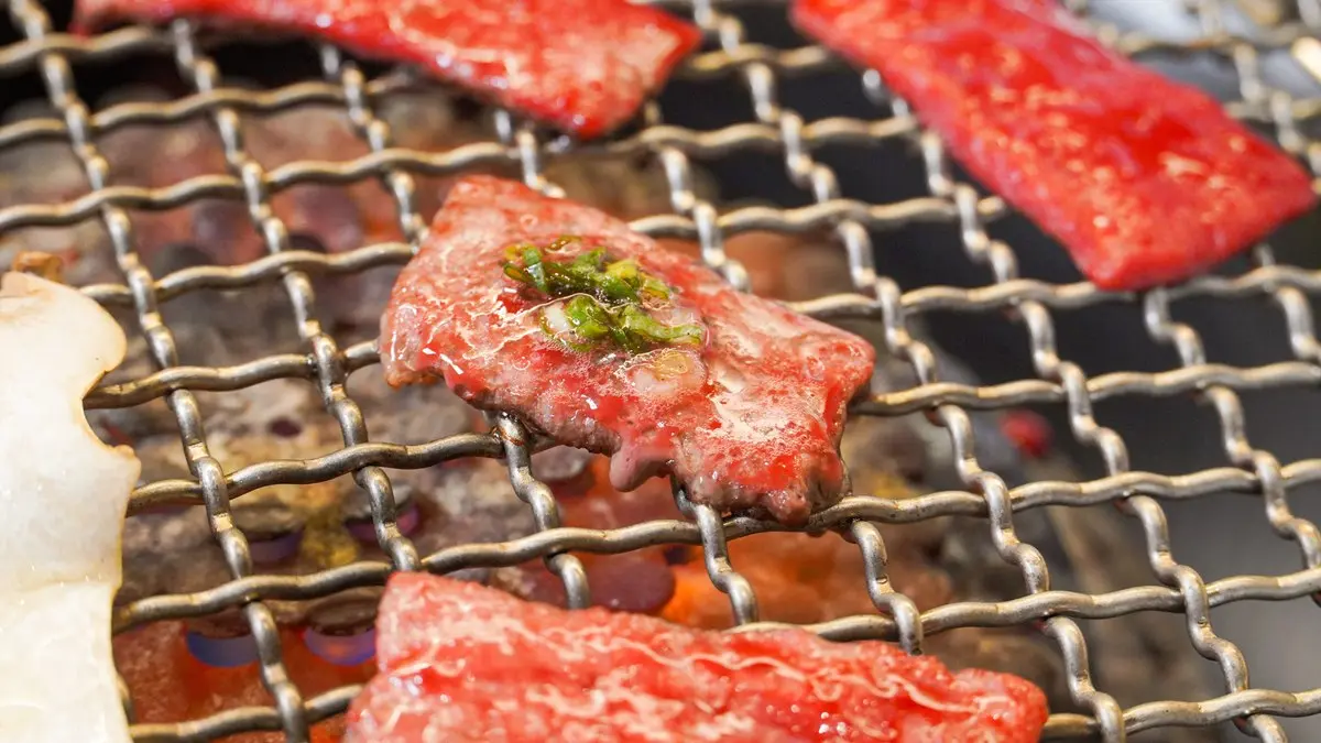 按讚送三大和牛!燒肉名店「哞哞屋」加碼380元爽嗑大龍蝦、69元哈根達斯吃到飽 按讚送三大和牛!燒肉名店「哞哞屋」加碼380元爽嗑大龍蝦、69元哈根達斯吃到飽