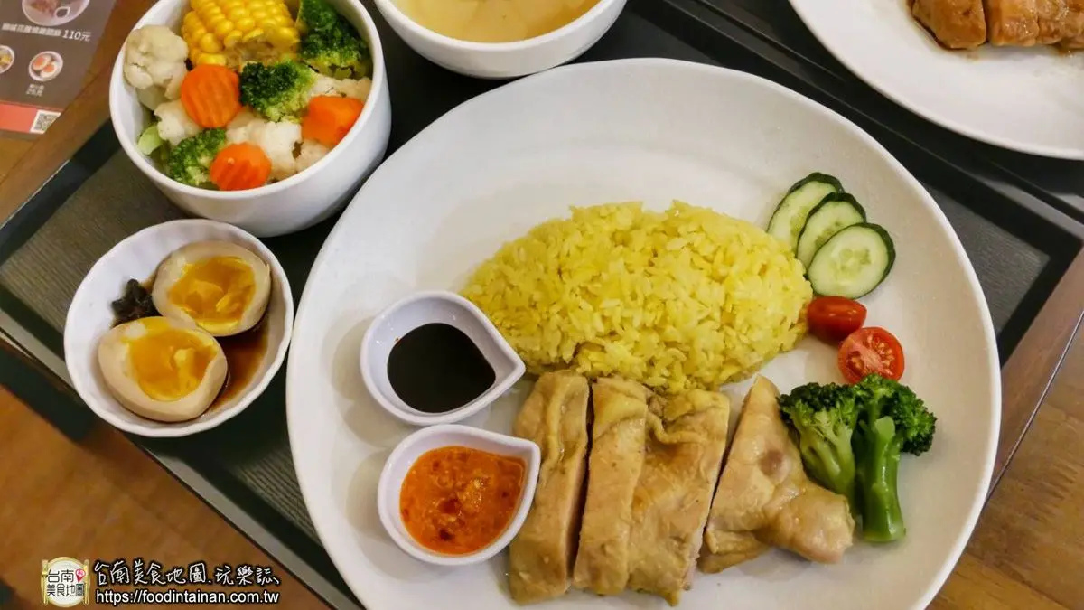 一吃就上癮！台南6家南洋風美食：泰國傳統船麵、獨門祕方叻沙、香蘭葉海南雞