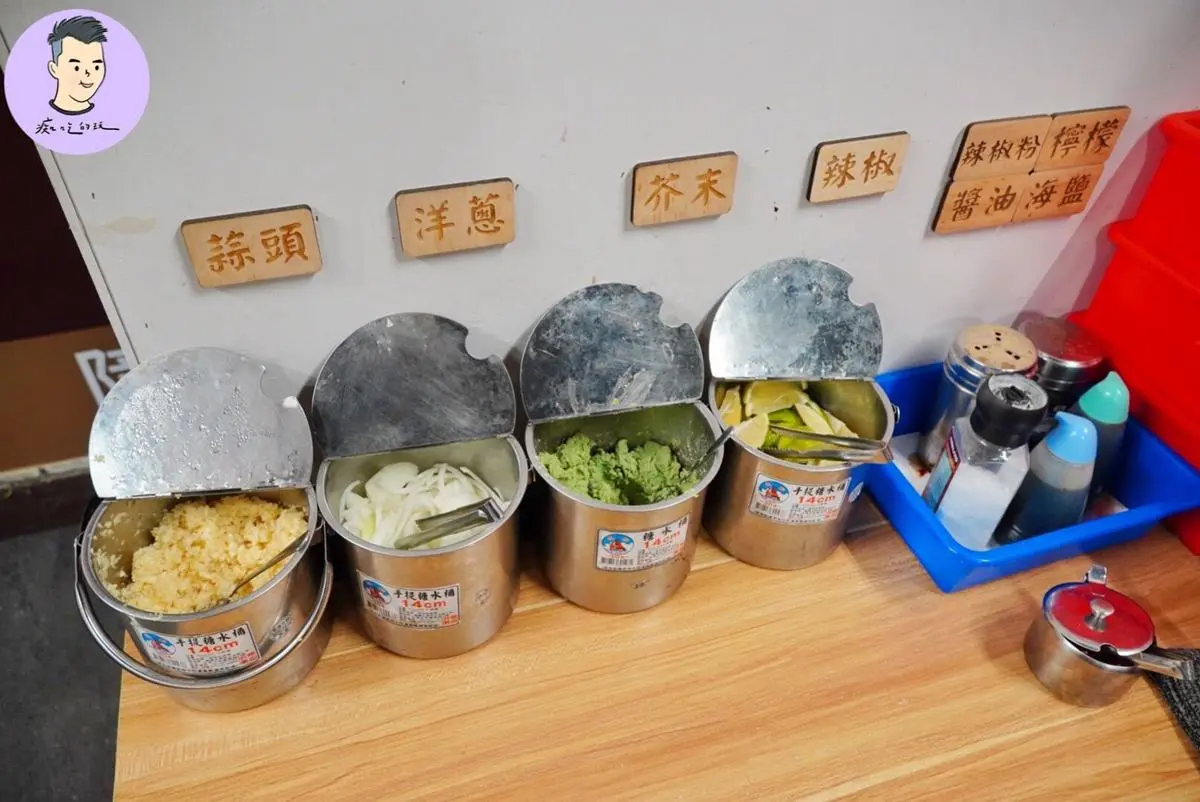 台南也有5元生魚片！20片100元還不快吃爆，加碼厚切鮭魚30片只要250元