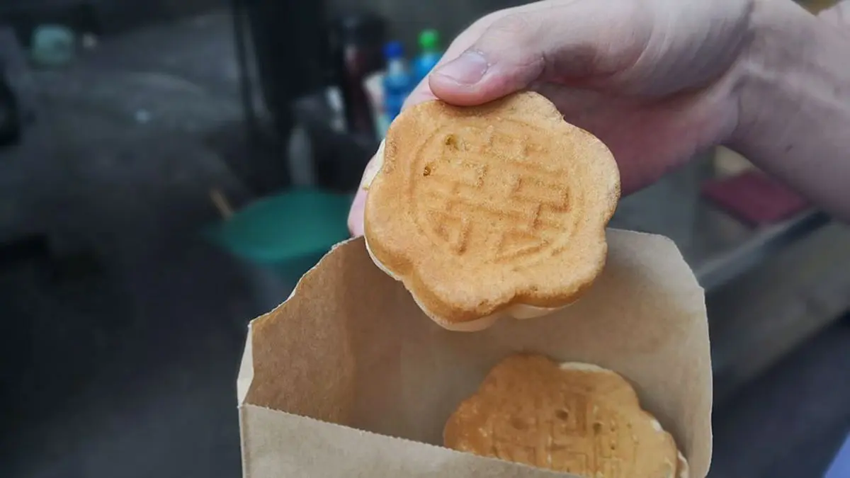 新竹人口袋名單!古早味雞蛋糕1個只要6元,超Q口感趁熱吃像麻糬 新竹人口袋名單!古早味雞蛋糕1個只要6元,超Q口感趁熱吃像麻糬