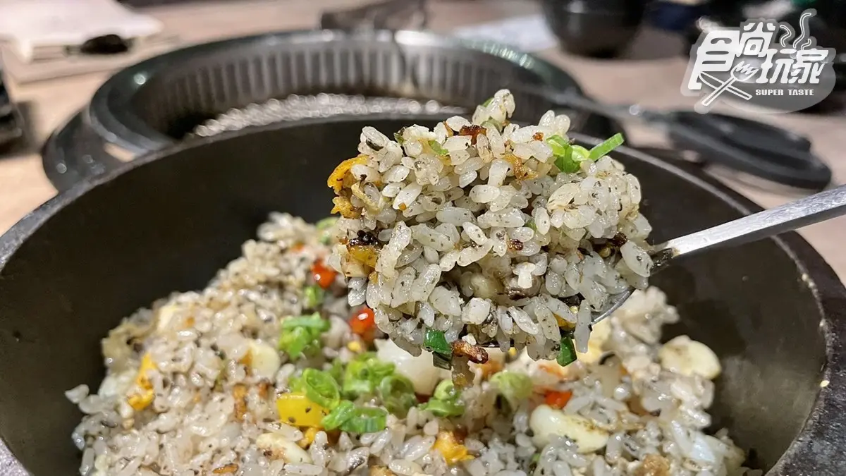 新竹隱藏版美食！高CP值燒肉店「超厚切牛舌＋巨無霸干貝」，再加碼狂嗑松露炒飯