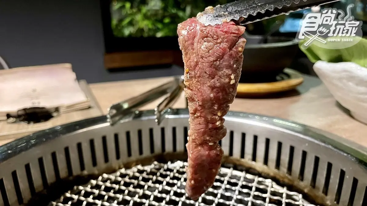 新竹隱藏版美食！高CP值燒肉店「超厚切牛舌＋巨無霸干貝」，再加碼狂嗑松露炒飯