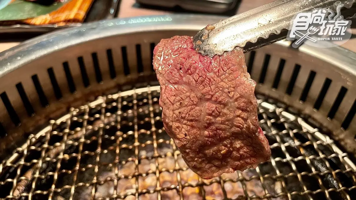 新竹隱藏版美食！高CP值燒肉店「超厚切牛舌＋巨無霸干貝」，再加碼狂嗑松露炒飯