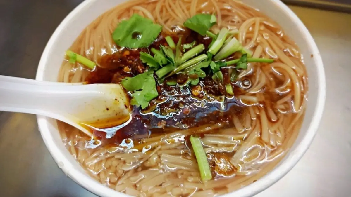 逛完新北耶誕城再續攤！板橋、府中6家邪惡系消夜：和牛燒肉吃到飽、正宗重慶老火鍋