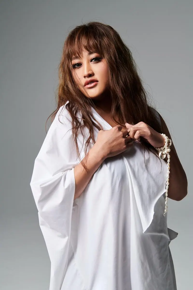 網路也能看！12/25「聖誕愛無限」演唱會重量級歌手輪番上陣，「零代溝天后」壓軸獻聲