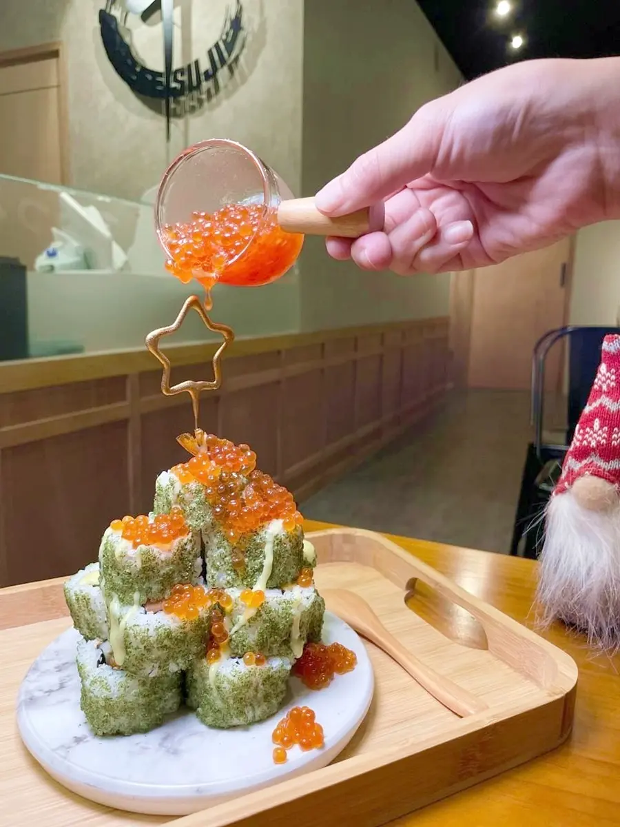 【新開店】北海道「山崩鮭魚卵」這裡吃!厚版花壽司「超狂耶誕樹」現省140元爽嗑 【新開店】北海道「山崩鮭魚卵」這裡吃!厚版花壽司「超狂耶誕樹」現省140元爽嗑