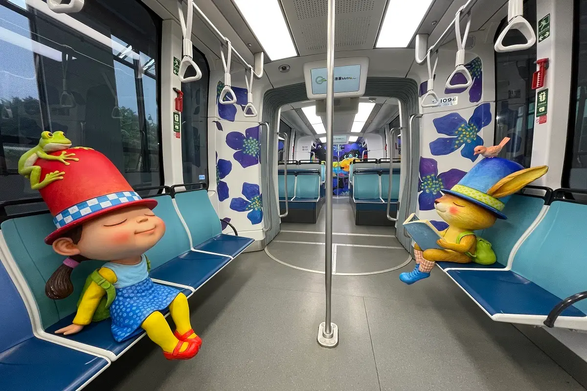 幾米粉朝聖了!淡海輕軌「2021幾米列車」新上路,2大彩繪車廂Q萌登場 幾米粉朝聖了!淡海輕軌「2021幾米列車」新上路,2大彩繪車廂Q萌登場