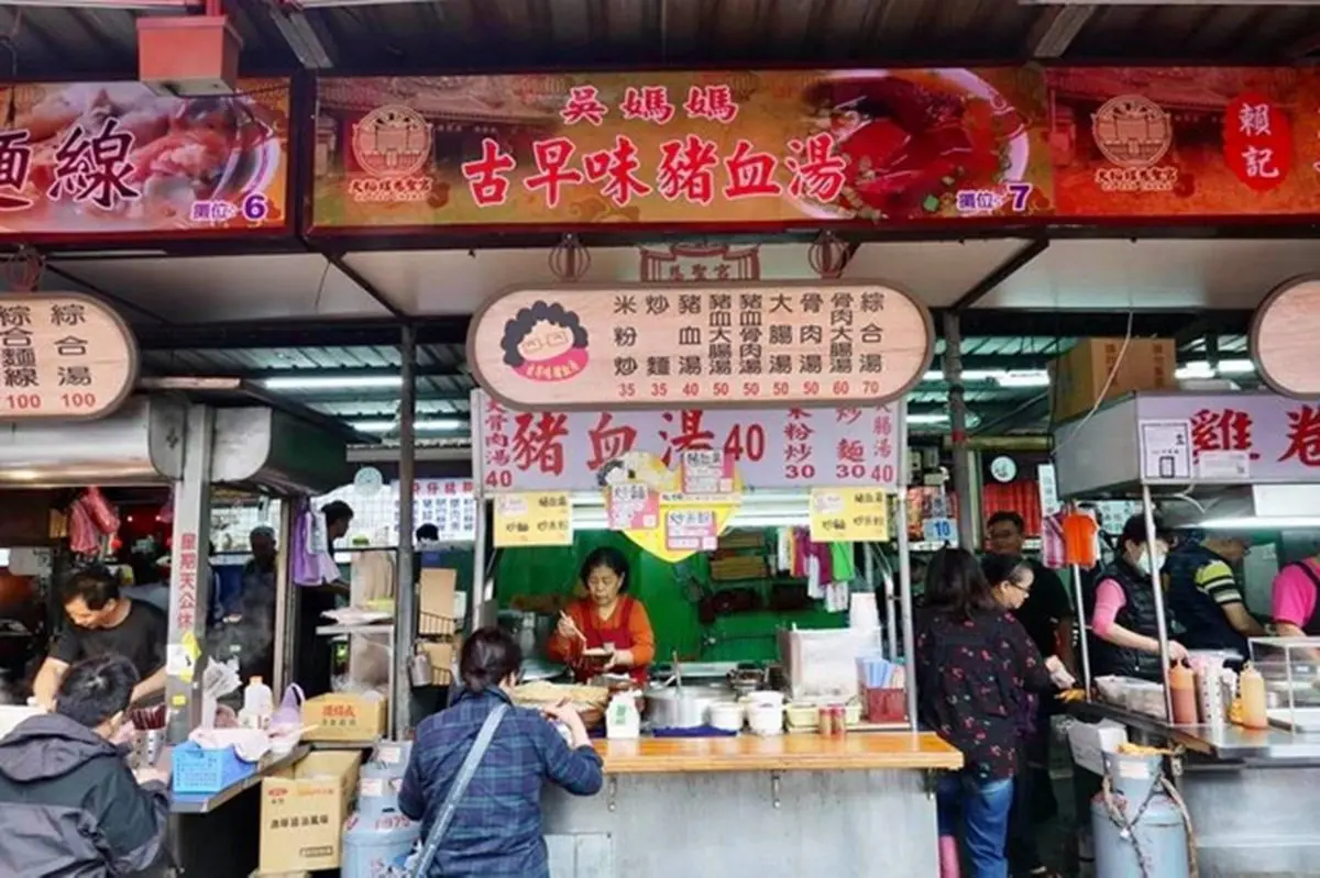 老台北人的美食街!大稻埕慈聖宮廟前先吃這13攤:白種元激推豬腳、一甲子汆燙魷魚 老台北人的美食街!大稻埕慈聖宮廟前先吃這13攤:白種元激推豬腳、一甲子汆燙魷魚
