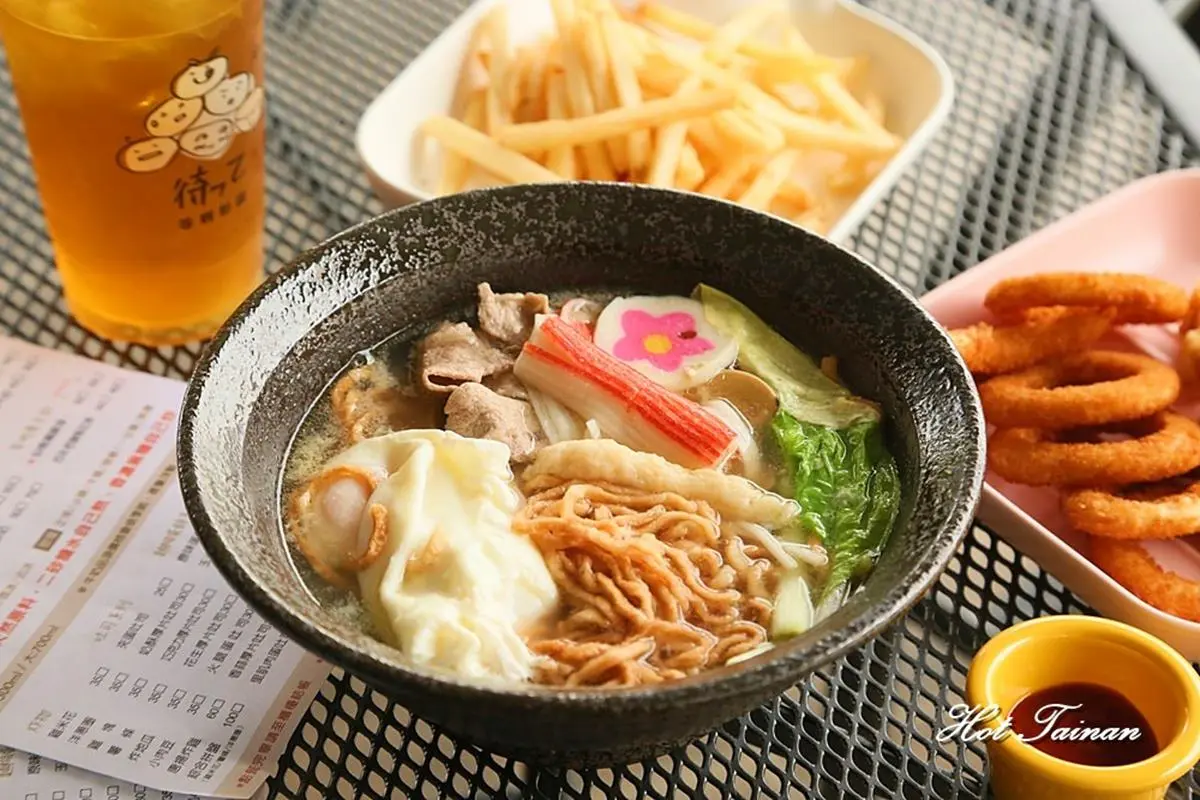遛小孩一整天！台南粉圓店變身大型遊樂園，100元暢玩外星人AR遊戲