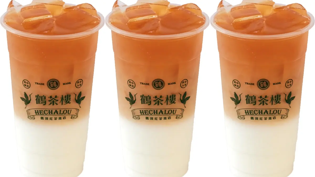 首賣日中、大杯「通通半價」！鶴茶樓全新「藝伎紅茶+那堤」，喝得到水蜜桃果香