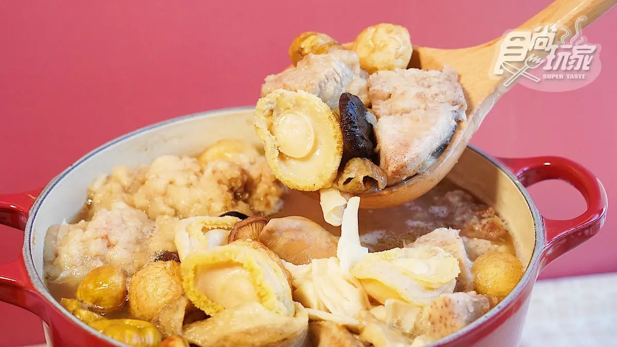 高CP年菜靠這篇！秒殺團購＋飯店外帶38款：1.6kg胡椒鴨、鮑魚佛跳牆、牛肉超載鍋