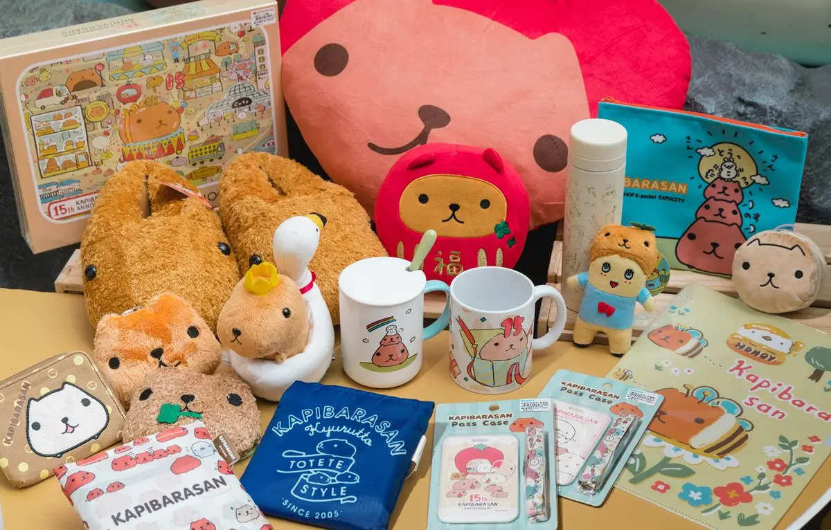 獨家「溫泉造景」！南部獨家「水豚君期間限定店」免費拍，800項超萌周邊搶先逛