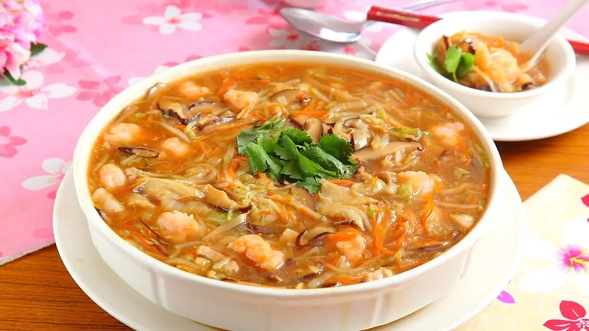 高CP年菜靠這篇！秒殺團購＋飯店外帶38款：1.6kg胡椒鴨、鮑魚佛跳牆、牛肉超載鍋