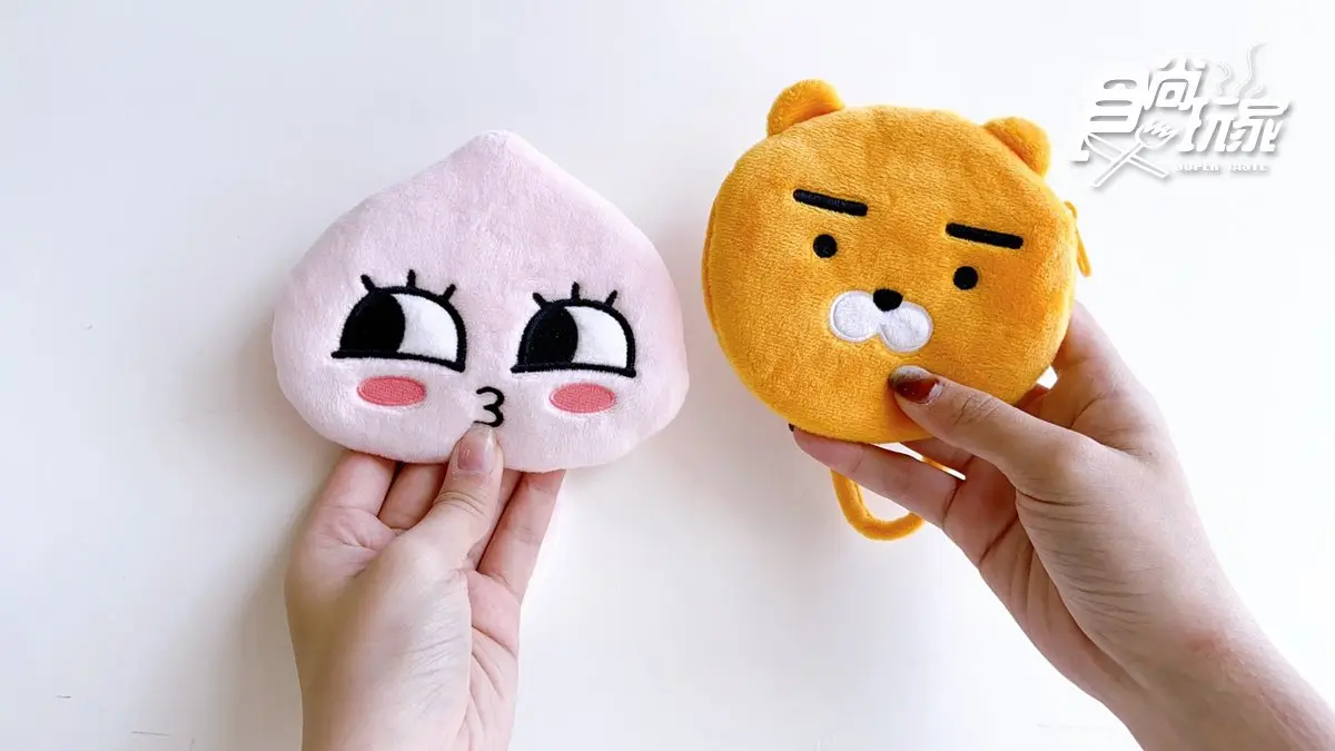 可愛又萌Q！KAKAO FRIENDS推出「萊恩、桃子大頭絨毛票卡零錢包」icash2.0，全台小七開搶