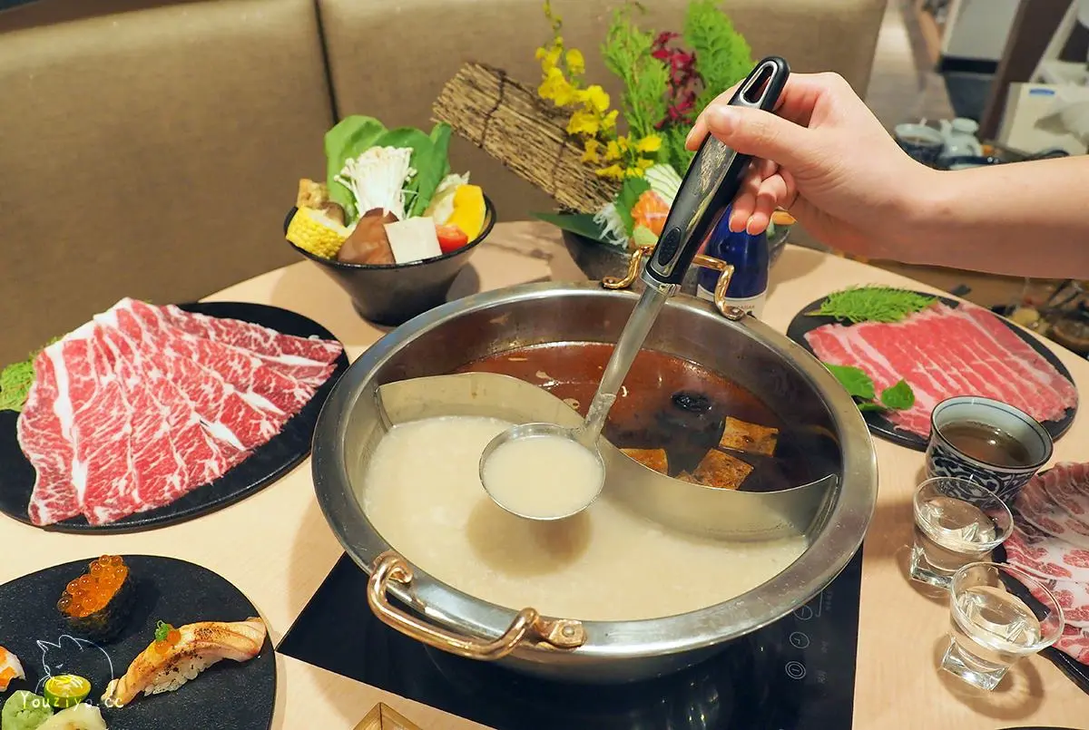 一秒到京都!優雅大啖A5和牛豚骨鍋+吃整「瓶」生魚片,還能踏入庭園畫山水 一秒到京都!優雅大啖A5和牛豚骨鍋+吃整「瓶」生魚片,還能踏入庭園畫山水