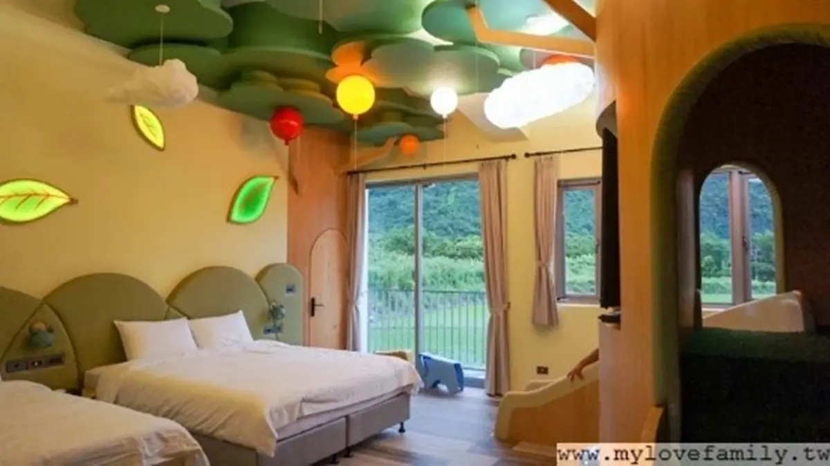 住1晚不夠!花蓮景觀民宿親子房裡有樹屋,坐擁絕美湖景夢幻又好拍 住1晚不夠!花蓮景觀民宿親子房裡有樹屋,坐擁絕美湖景夢幻又好拍