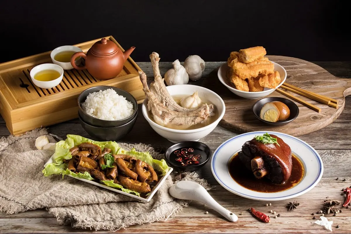 2月全台48間飯店、美食、飲料優惠：吃到飽龍蝦免錢、飲料買一送一、火鍋四人同行一人免費