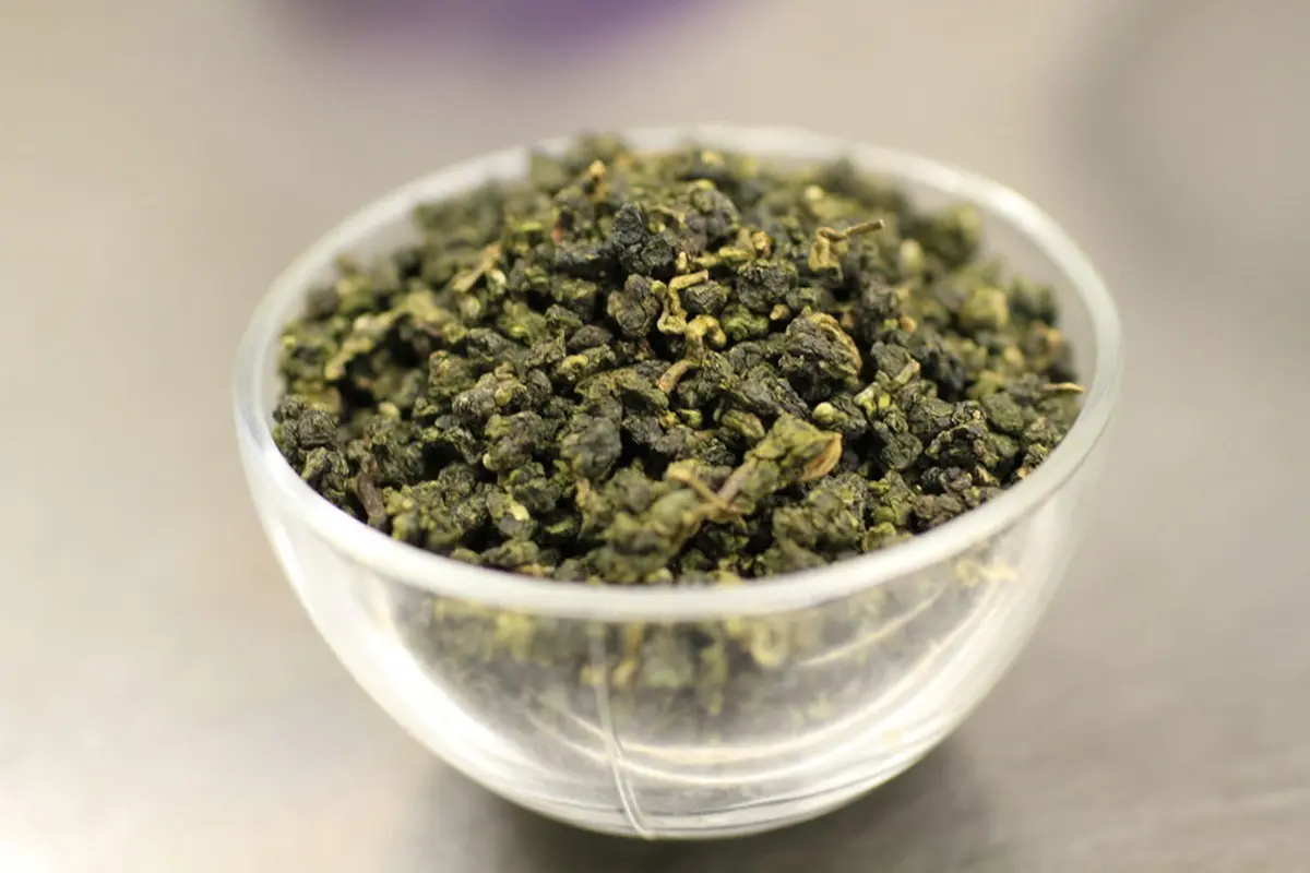 水水放心喝！台南網美系手搖飲堅持使用天然完整茶葉，內行必點無糖翠玉小青會回甘