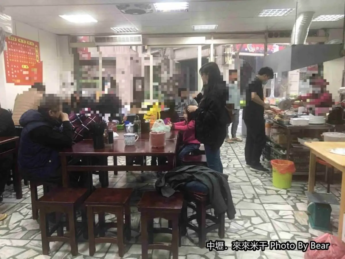 內用免費加泡菜!中壢道地緬甸料理「豬肝蛋米干」料多飽足,豌豆粉、大薄片也必點 內用免費加泡菜!中壢道地緬甸料理「豬肝蛋米干」料多飽足,豌豆粉、大薄片也必點