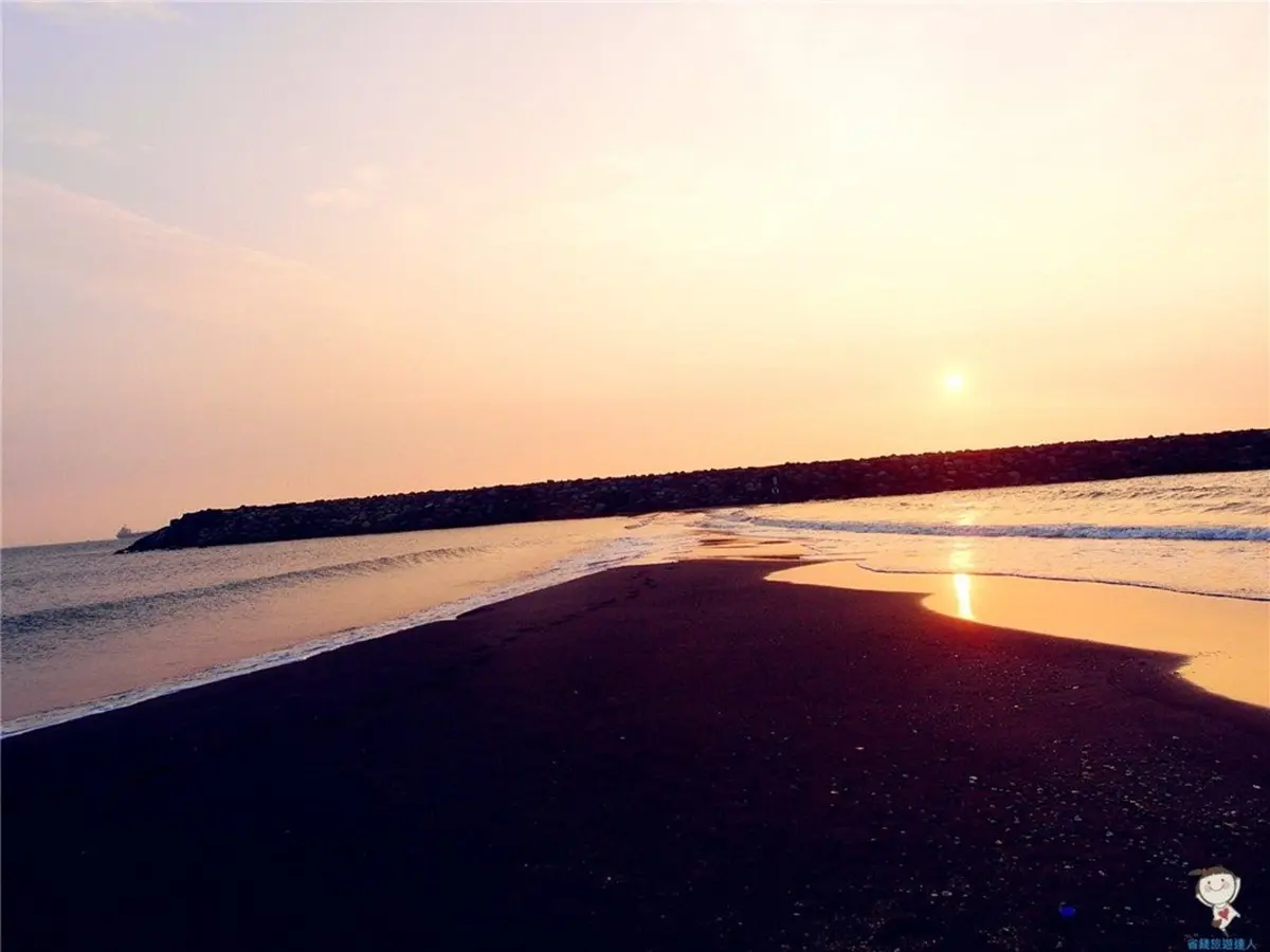 海景第一排!旗津度假酒店直通沙灘賞夕陽,還能順遊「摩西分海」、星空隧道 海景第一排!旗津度假酒店直通沙灘賞夕陽,還能順遊「摩西分海」、星空隧道