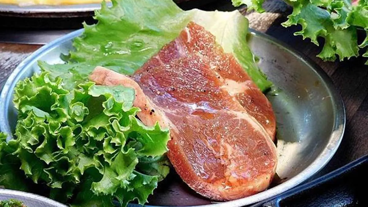 吃到飽控快收！西門韓式燒烤水準逼近單點店，甜嫩祕製無骨牛小排不吃會後悔