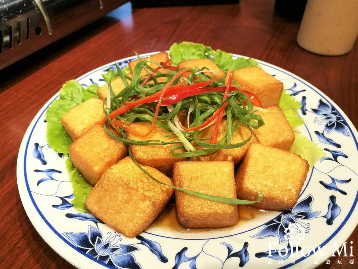 新店最強聚餐餐廳!必點6樣人氣私房菜:山東燒雞、蒼蠅頭、老皮嫩肉 新店最強聚餐餐廳!必點6樣人氣私房菜:山東燒雞、蒼蠅頭、老皮嫩肉
