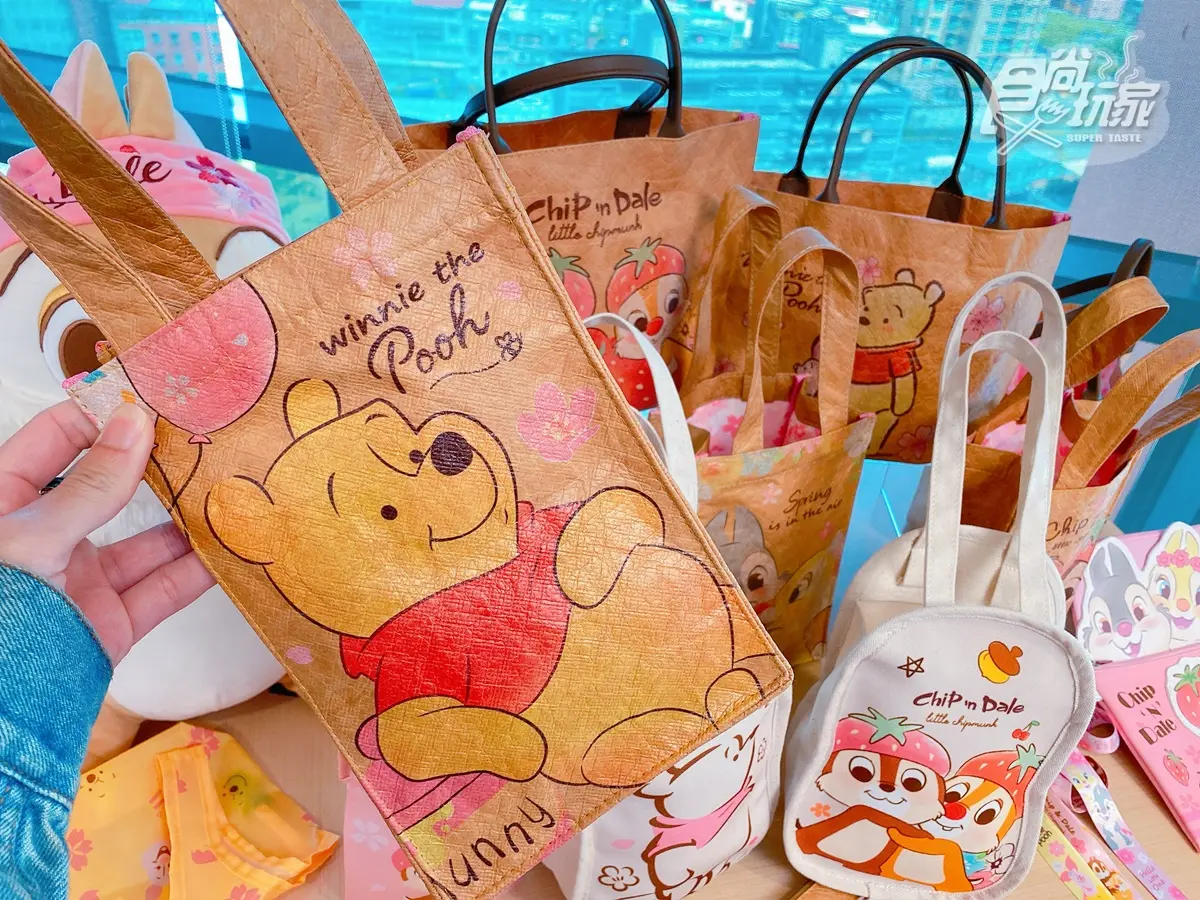 台灣首家「迪士尼文具旗艦店」這逛！韓國小熊維尼夯品、超萌櫻花系列「最低5折」能買