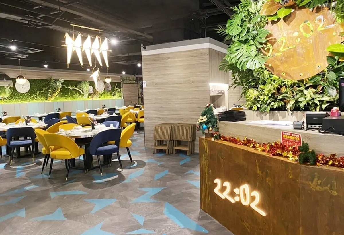 直接打到骨折！人氣「22：02火鍋樂活」中和店限時4天，內用單點通通5折