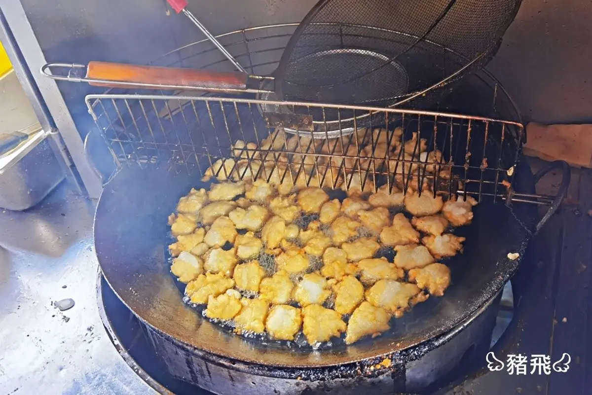 【食尚首播】彰化美食一條街必吃3家古早味:火鍋包肉圓裡、一口糯米炸、60年菱角酥 【食尚首播】彰化美食一條街必吃3家古早味:火鍋包肉圓裡、一口糯米炸、60年菱角酥
