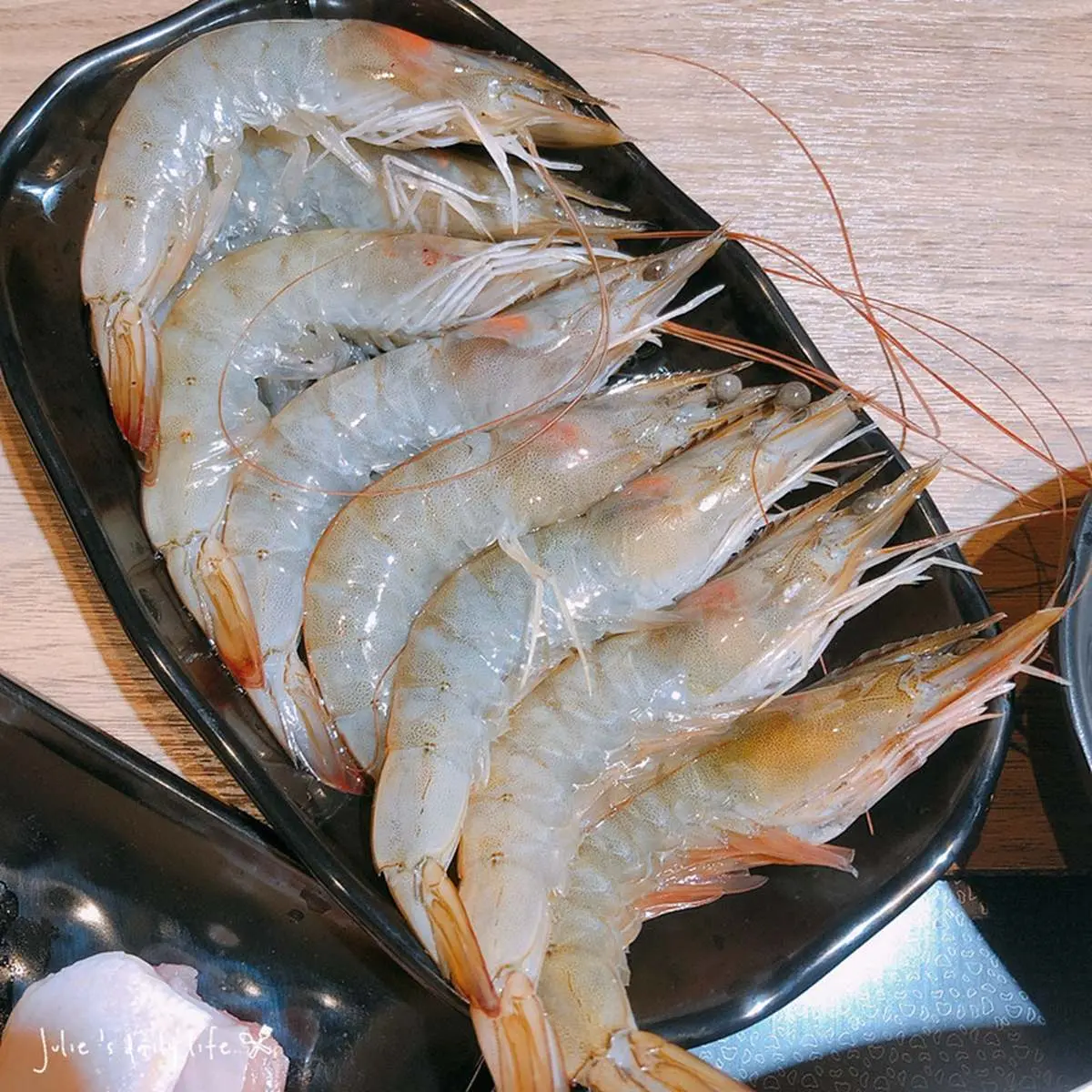 比臉大安格斯牛任你點!道地蒙古火鍋近百種食材吃到飽,紅、白湯頭不沾醬就好吃 比臉大安格斯牛任你點!道地蒙古火鍋近百種食材吃到飽,紅、白湯頭不沾醬就好吃