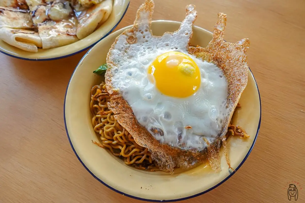 台南超吸睛南洋美食店!必吃印尼炒泡麵、咖椰吐司,搭「冰淇淋泰紅」更對味 台南超吸睛南洋美食店!必吃印尼炒泡麵、咖椰吐司,搭「冰淇淋泰紅」更對味