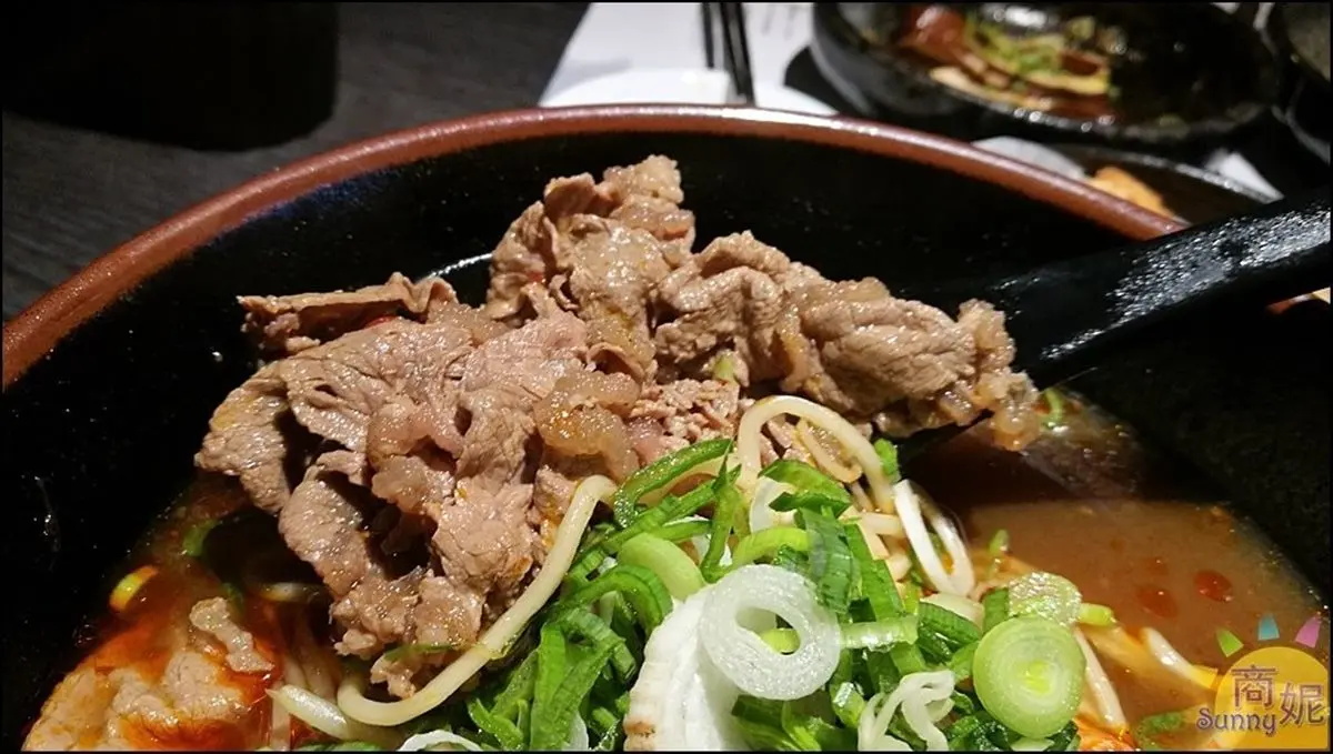 CP值超高!台中浮誇麵食館「午宵限定香辣麵」只要118元,黃金炸餃子酥脆唰嘴也必點 CP值超高!台中浮誇麵食館「午宵限定香辣麵」只要118元,黃金炸餃子酥脆唰嘴也必點