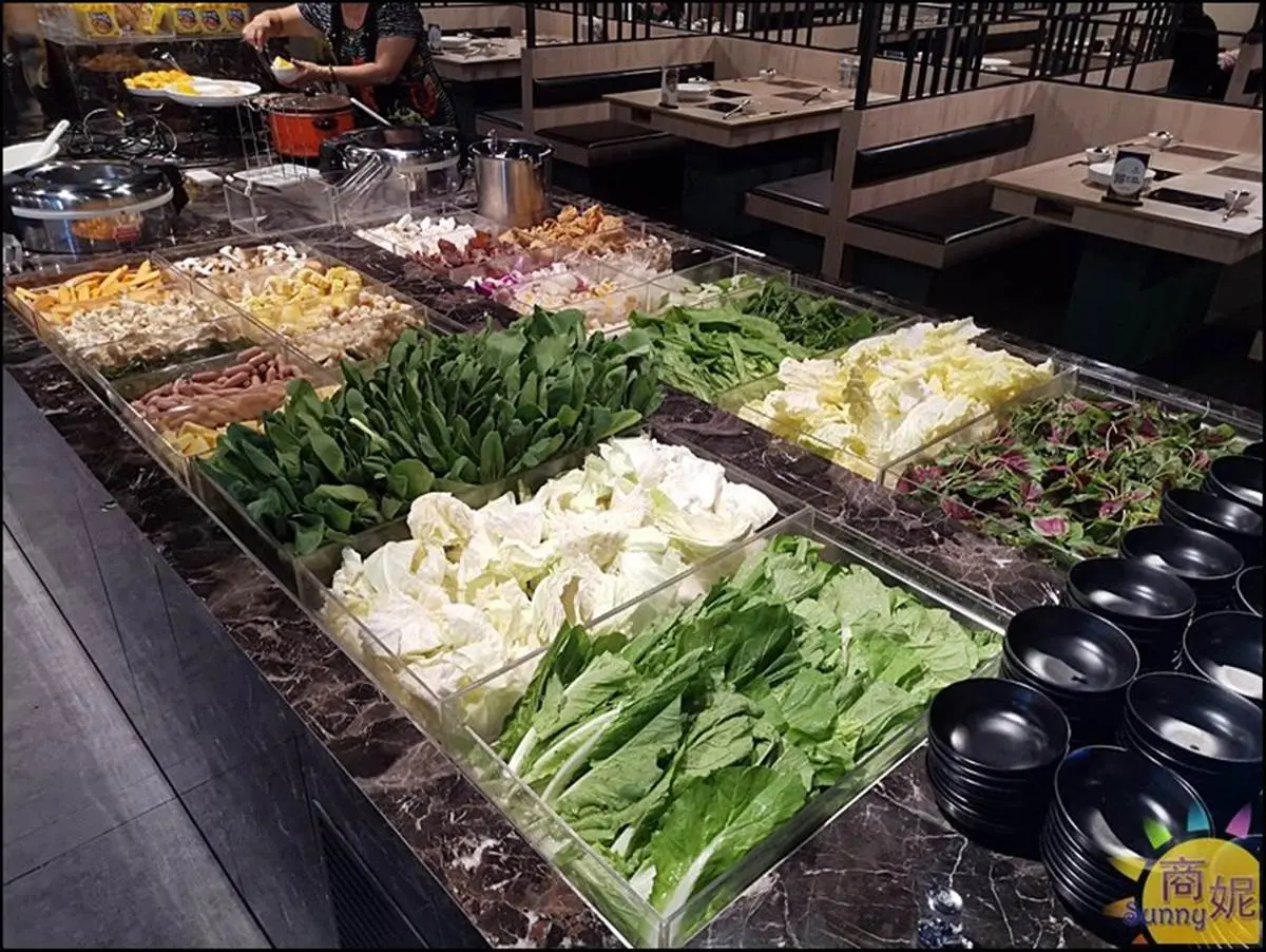 單身也能嗑!台中3家吃到飽個人鍋:迴轉餐檯、超澎派自助吧、超過20樣小農蔬食 單身也能嗑!台中3家吃到飽個人鍋:迴轉餐檯、超澎派自助吧、超過20樣小農蔬食