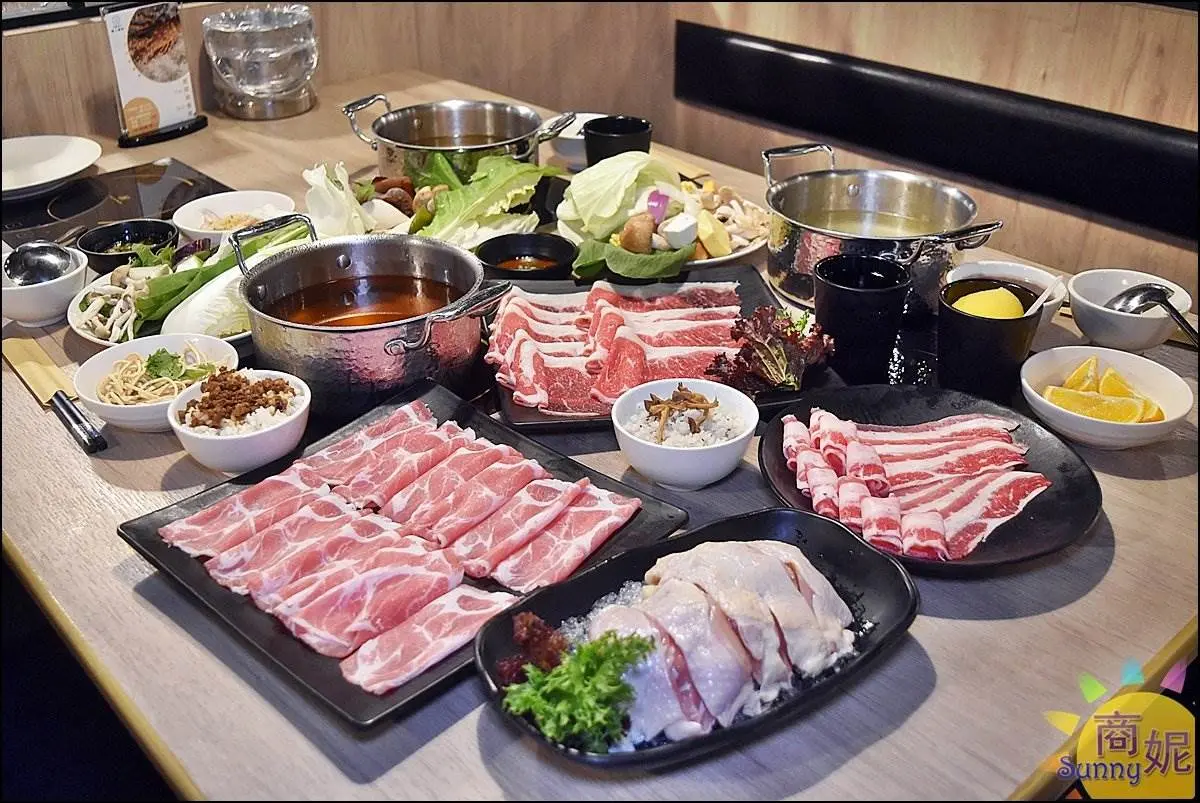單身也能嗑!台中3家吃到飽個人鍋:迴轉餐檯、超澎派自助吧、超過20樣小農蔬食 單身也能嗑!台中3家吃到飽個人鍋:迴轉餐檯、超澎派自助吧、超過20樣小農蔬食