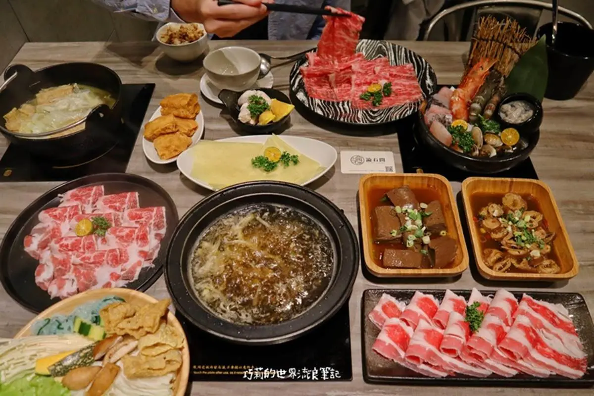 單身也能嗑!台中3家吃到飽個人鍋:迴轉餐檯、超澎派自助吧、超過20樣小農蔬食 單身也能嗑!台中3家吃到飽個人鍋:迴轉餐檯、超澎派自助吧、超過20樣小農蔬食
