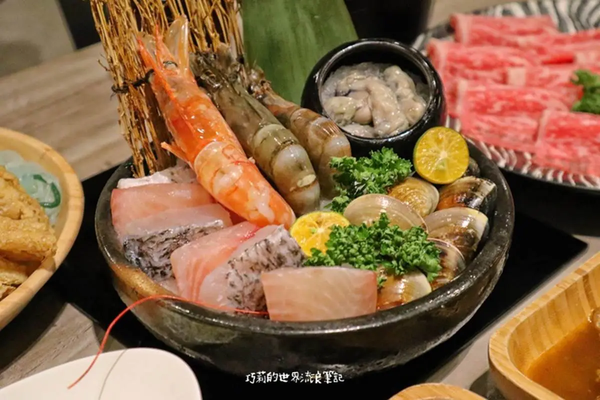 單身也能嗑!台中3家吃到飽個人鍋:迴轉餐檯、超澎派自助吧、超過20樣小農蔬食 單身也能嗑!台中3家吃到飽個人鍋:迴轉餐檯、超澎派自助吧、超過20樣小農蔬食
