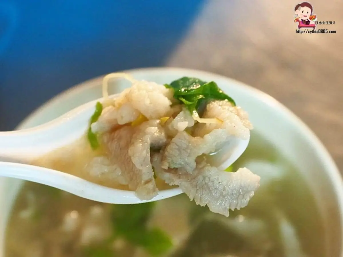 在地人帶路才吃得到！桃園5家無招牌美食：整隻蝦蒸餃、鐵皮屋烤香腸、私房熱炒店